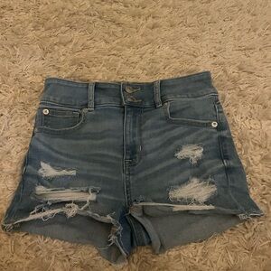 american eagle stretch jean shorts! great condition! size 0